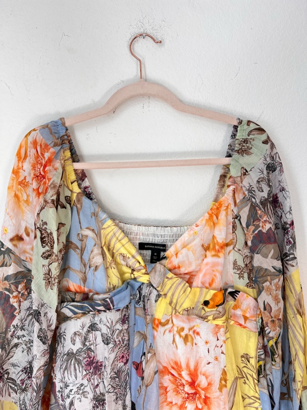 Banana Republic Floral Ramie Twist Front Mini Dress Medium Puff Sleeve Romantic - Picture 4 of 9